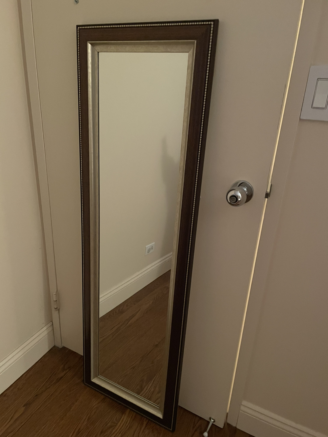Mirror thumbnail