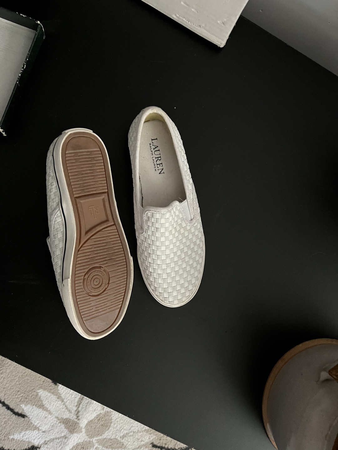 Ralph Lauren flats image indicator(3)