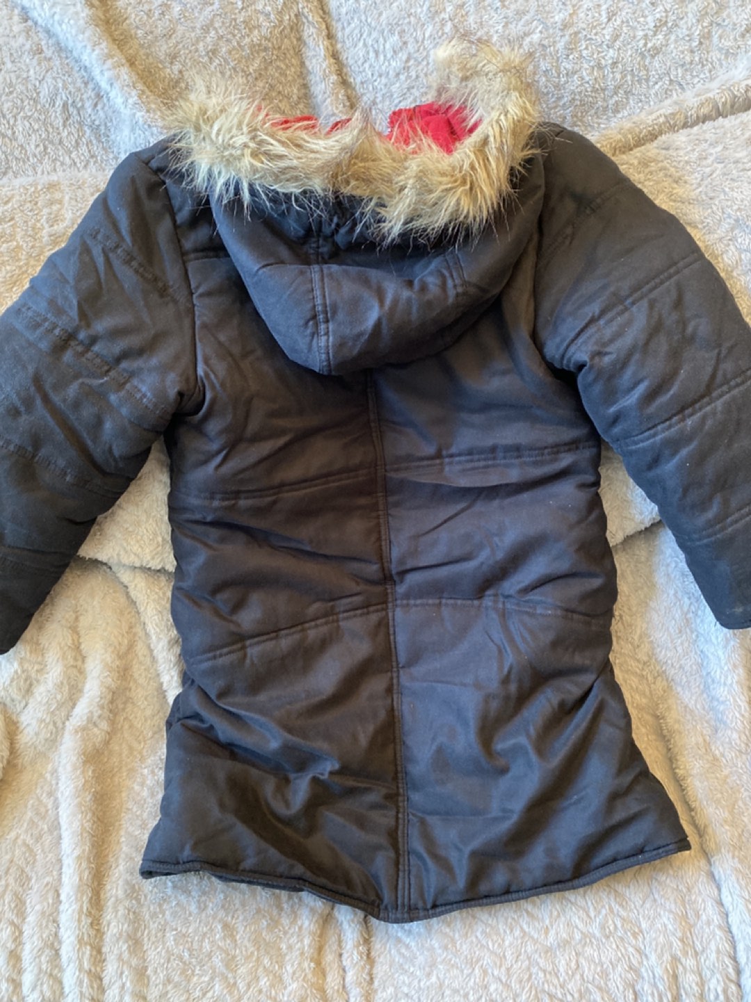 Amazing long black girls winter coat - size 6/7 image indicator(2)