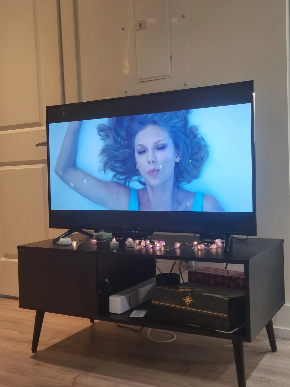 43" Smart Amazon Fire TV with Box!