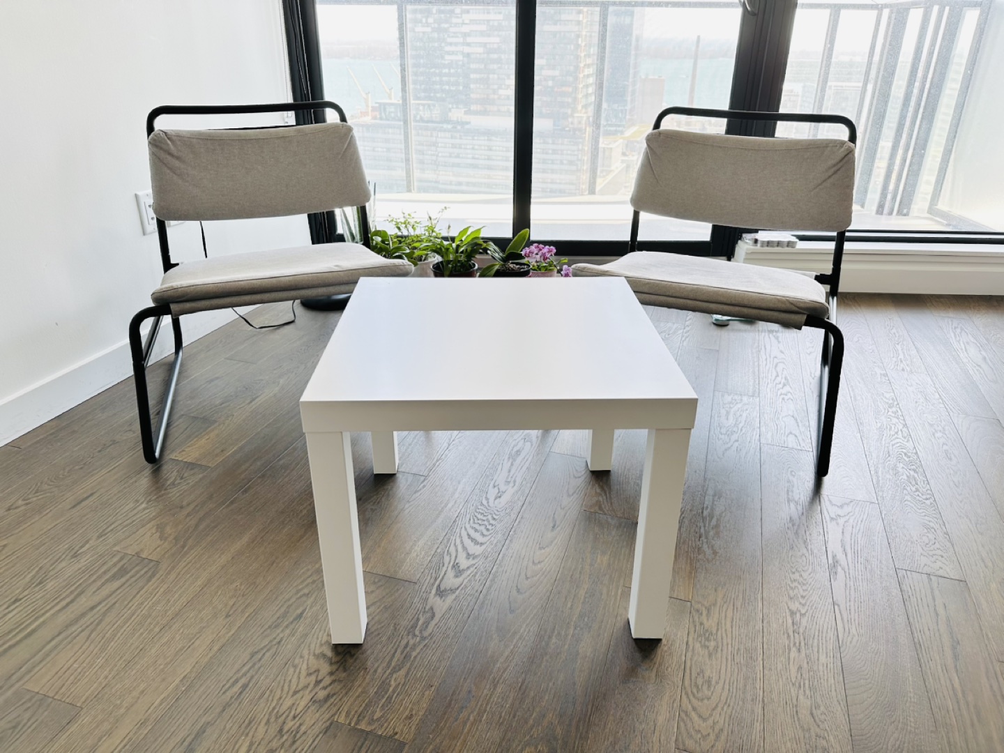 IKEA Linneback chairs, light grey image indicator(5)