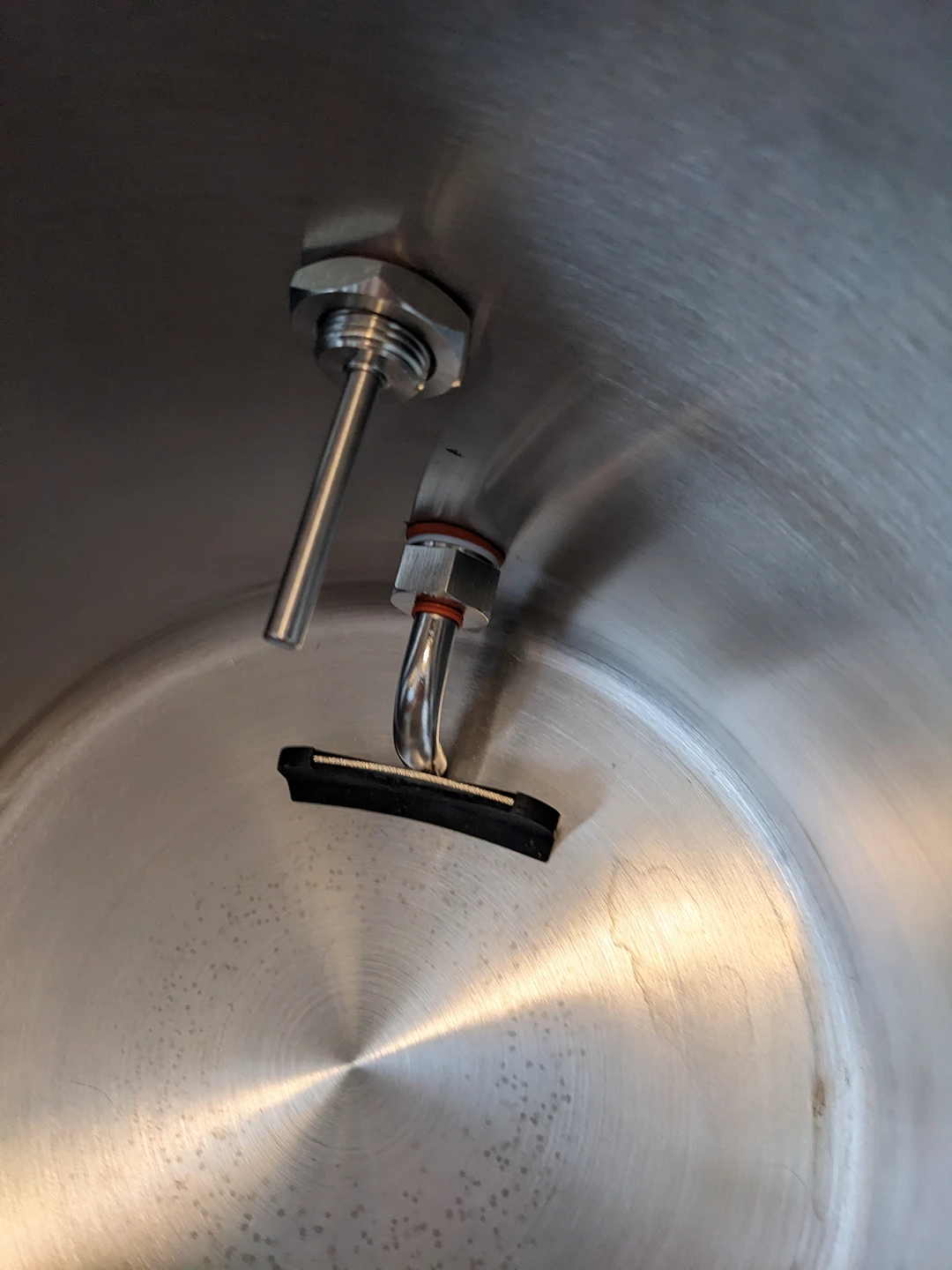 5.5gal Ss Brewtech Brew Kettle w/ spigot and temp gauge - photo 5