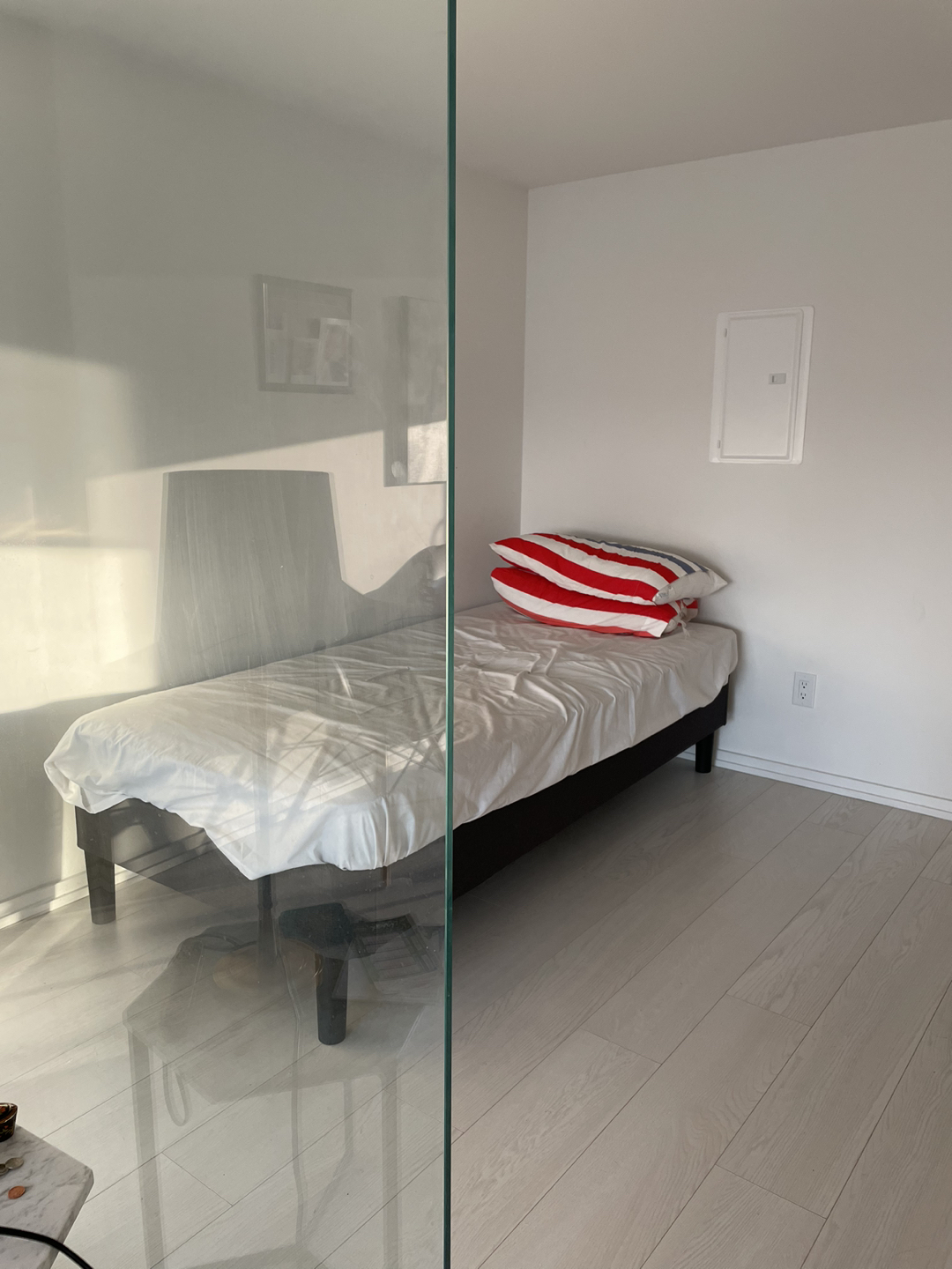 16" Bed Frame 
Size: Twin XL thumbnail