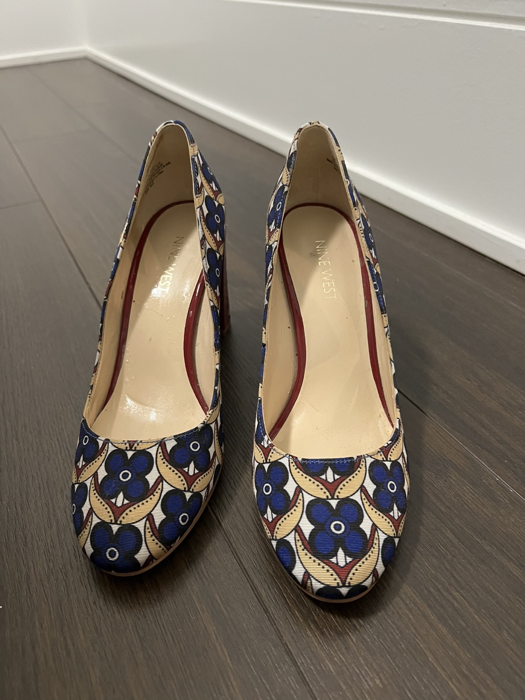 Nine West Printed Pumps thumbnail