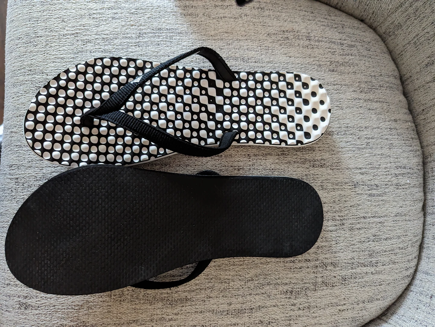Adidas Eezay dots flip flops - photo 2