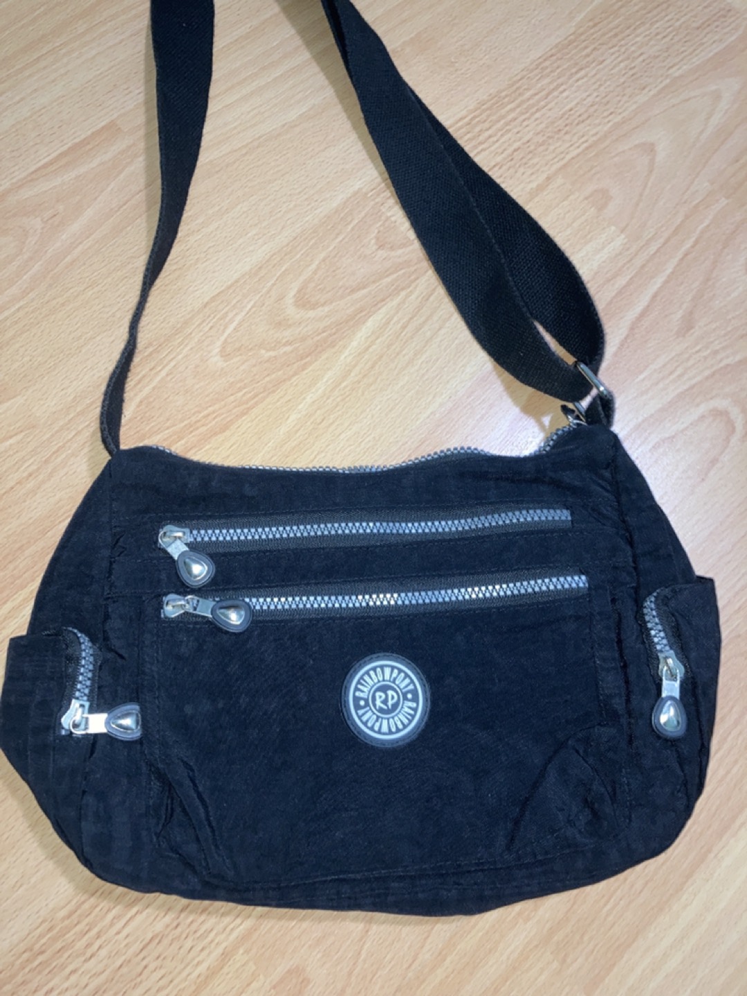 Nylon bag thumbnail