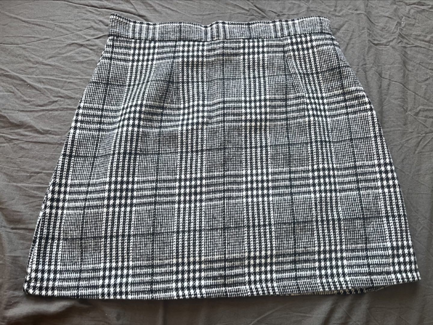 Women’s Skirt thumbnail