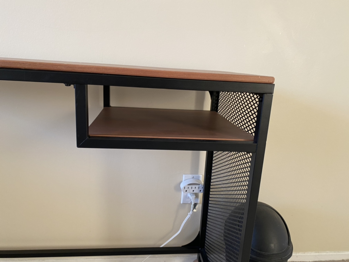 Compact desk with casters image indicator(2)