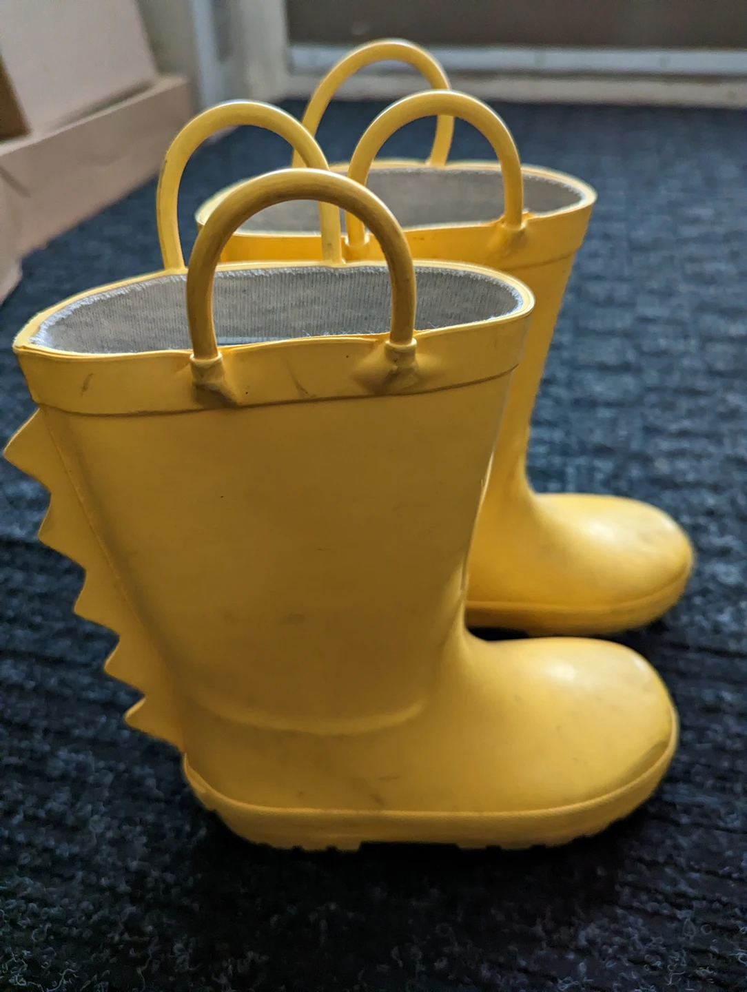 Carter's toddler size 10 yellow rainboots thumbnail