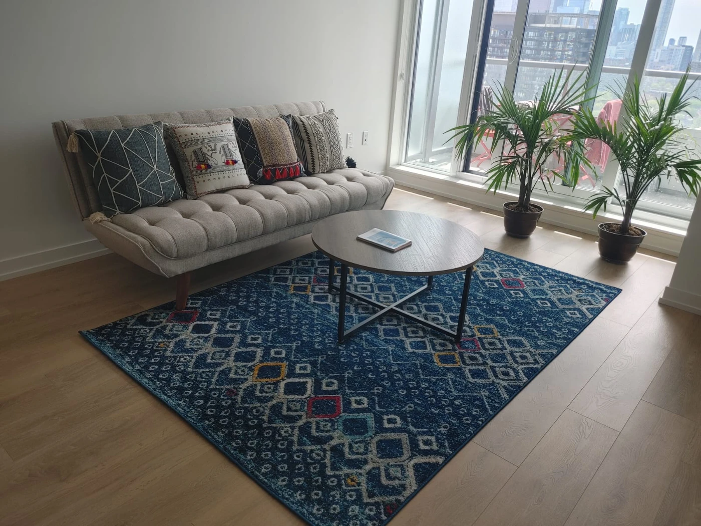 Structube Tufted Sofa Bed