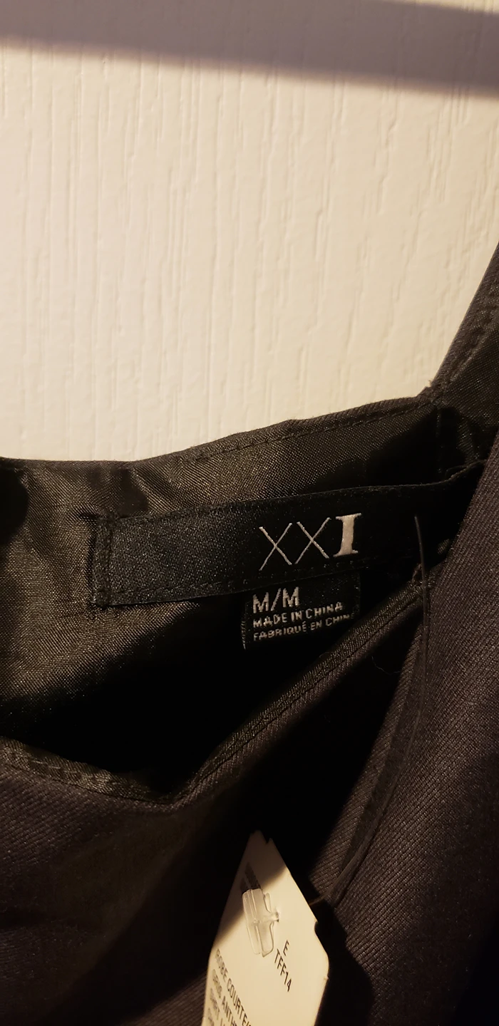 black dress with pocket - photo 2