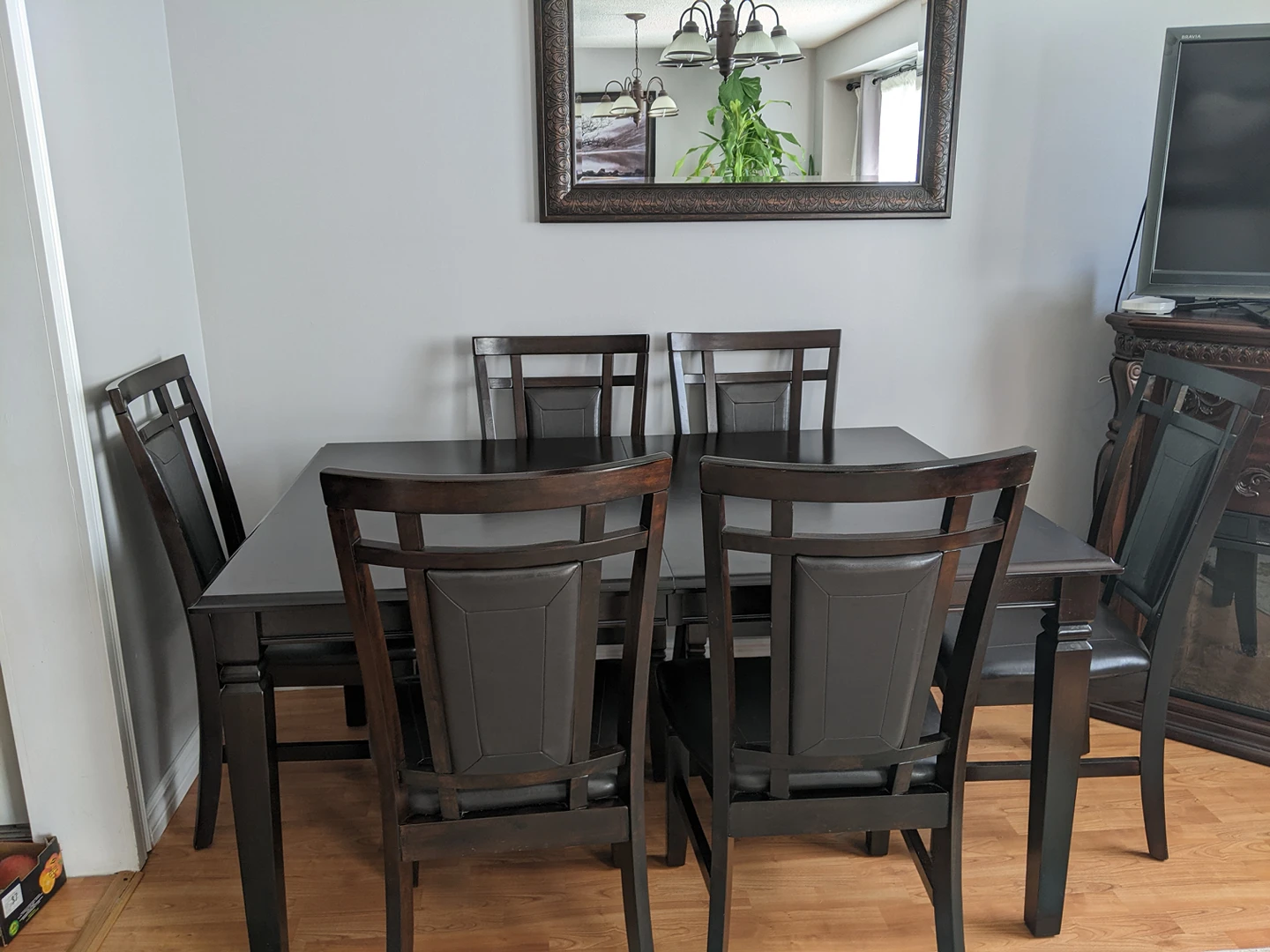Solid wood 7-Piece  Dining Room Set