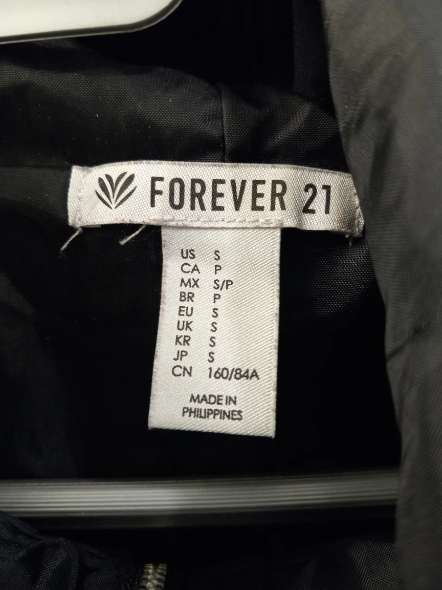 Forever 21 Rain Jacket with Hoodie - photo 4