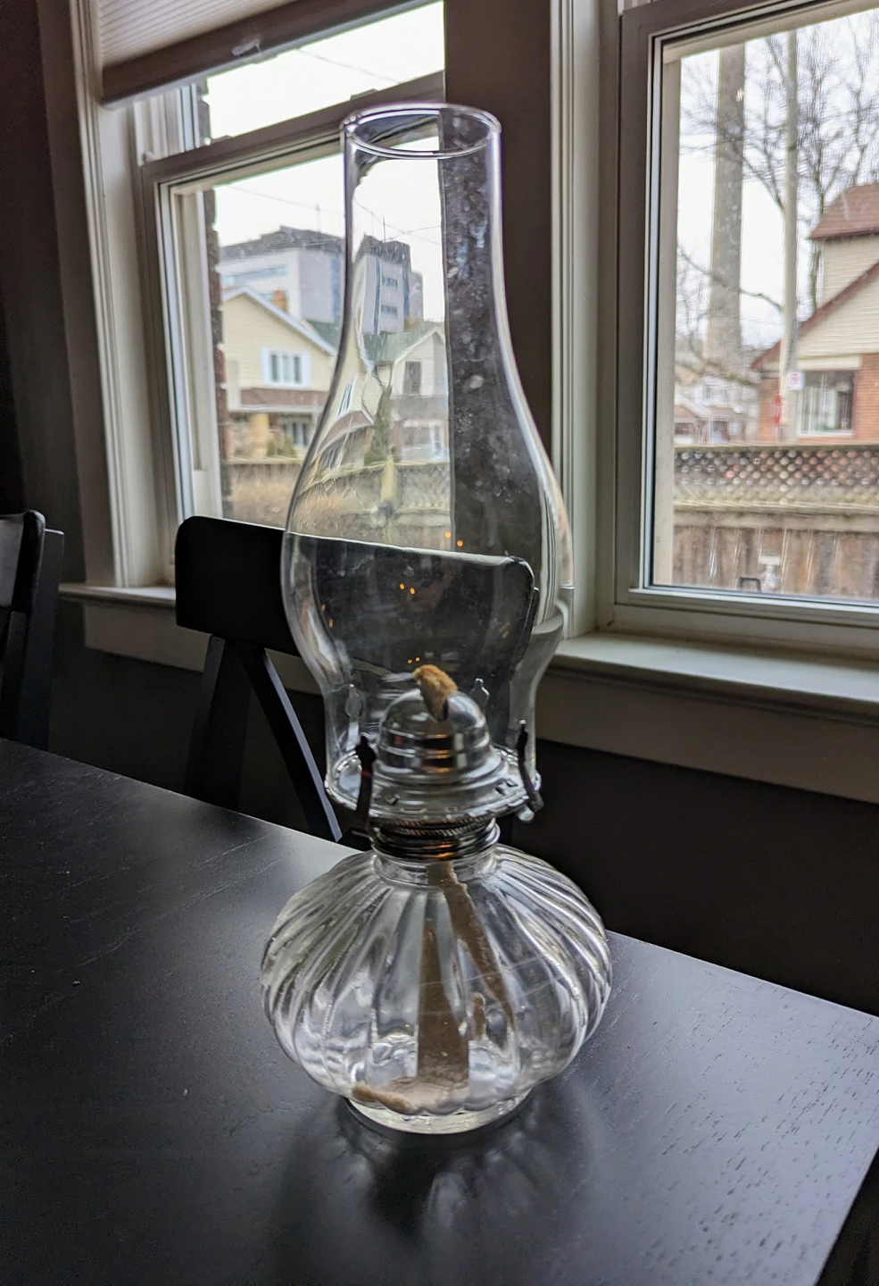 Vintage Inspired Large Glass Oil Lamp image indicator(3)