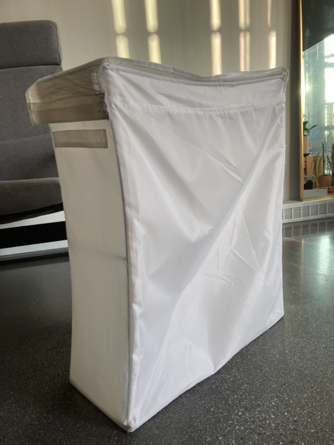 Ikea Laundry Basket - photo 4