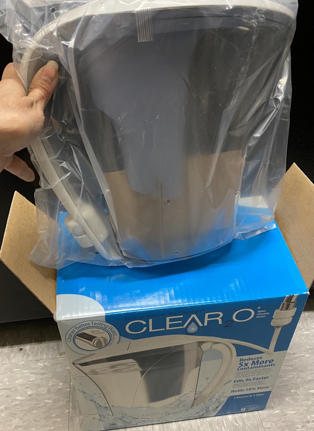 water filtration pitcher thumbnail