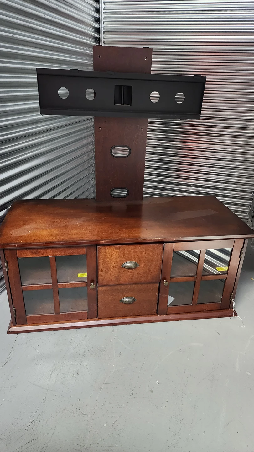 Vintage TV stand thumbnail