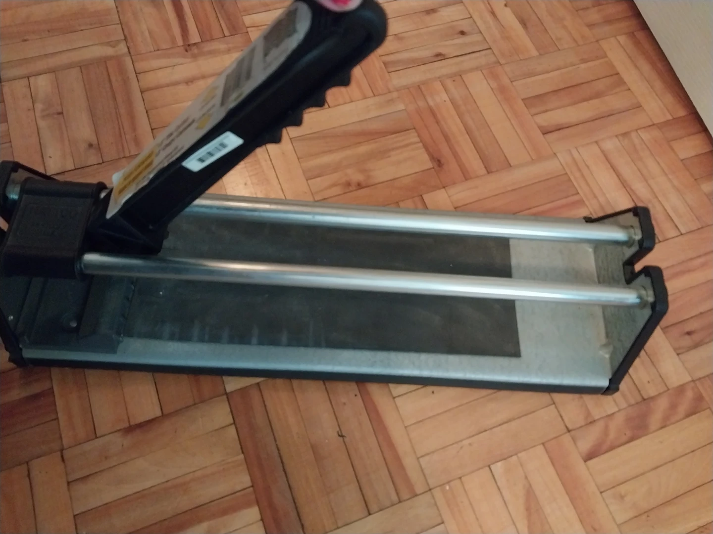 tile cutter