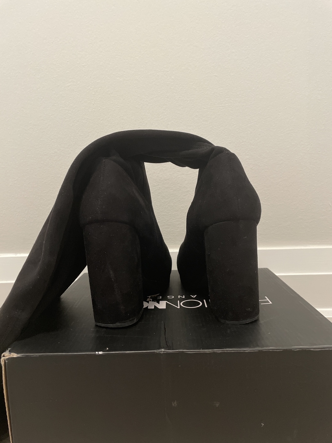 heel boots - photo 2
