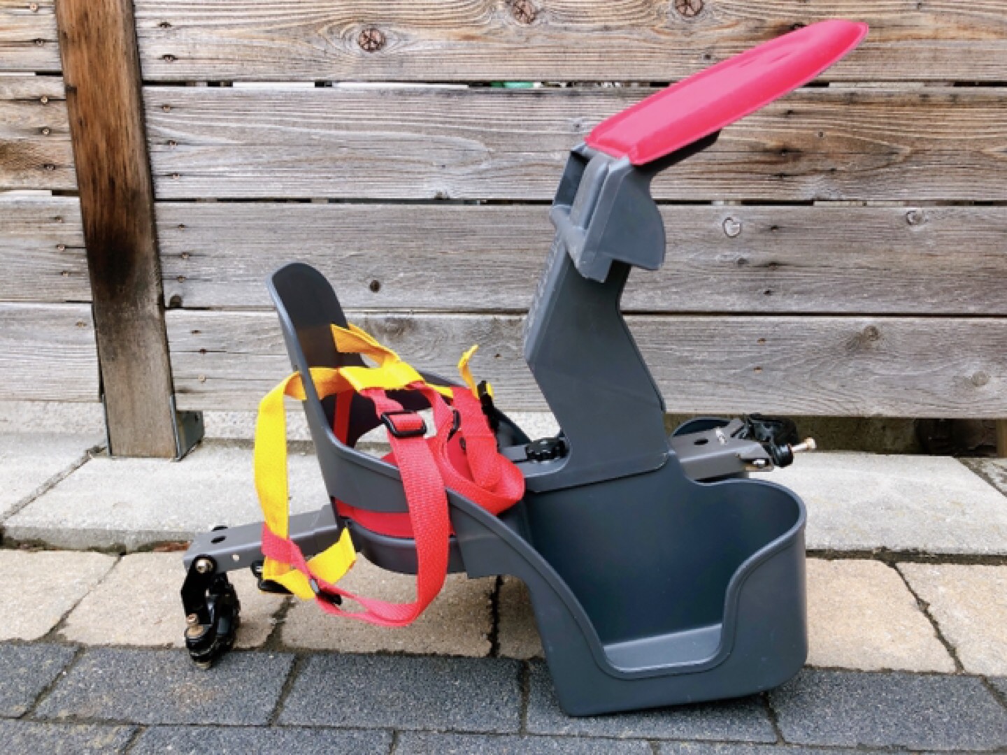 WeeRide bike seat for toddlers and kids thumbnail