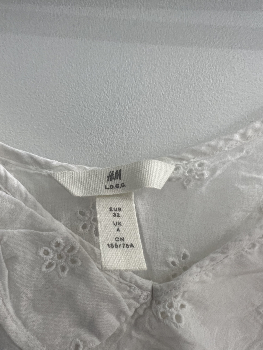 H&M summer top thumbnail