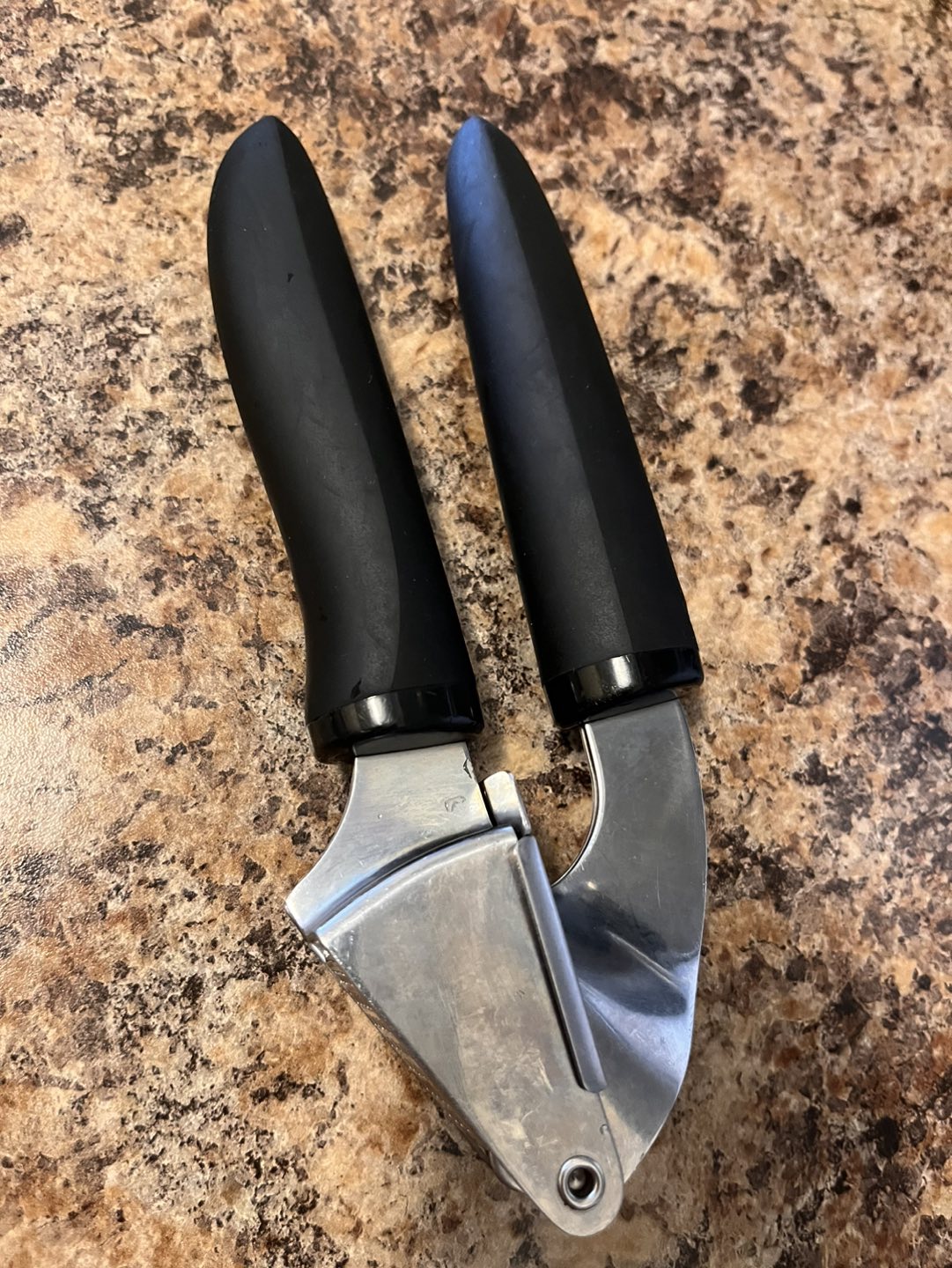 Oxo Stainless steel garlic press MINT condition image indicator(3)