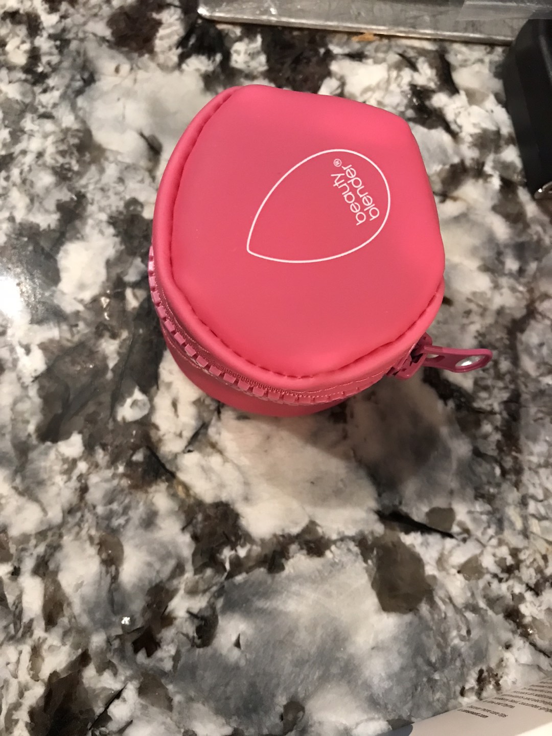 Beauty blender with bag image indicator(4)