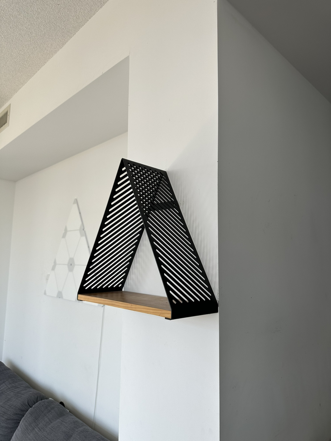 Metallic and Wooden Triangular Shelf - photo 2