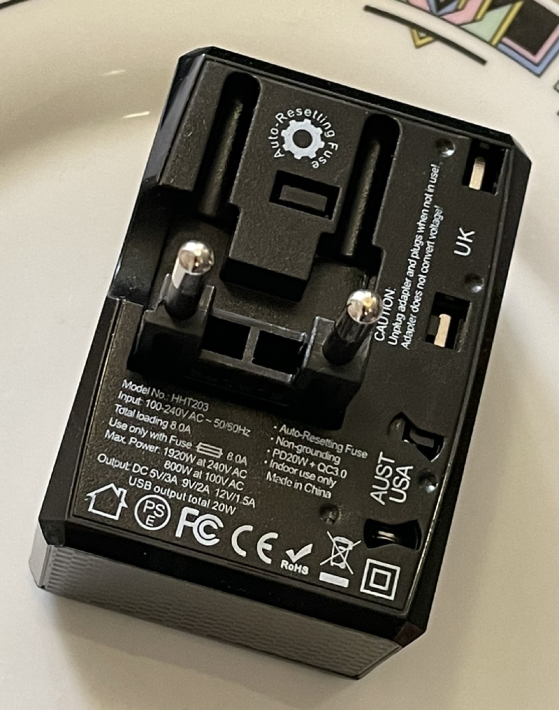 Universal International Travel Power Adapter Charger image indicator(7)