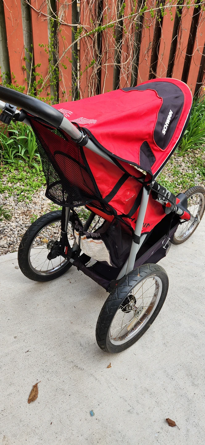 Schwinn Jogging Stroller - photo 3