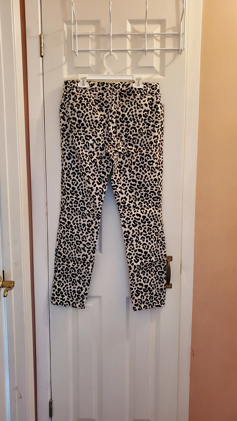 Leopard Print Pants. Kid Girl Size 16 image indicator(2)