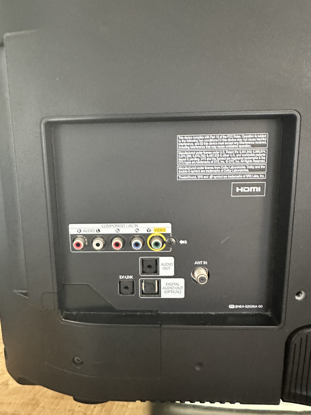 Samsung 32" 4000 Series LED TV - photo 3