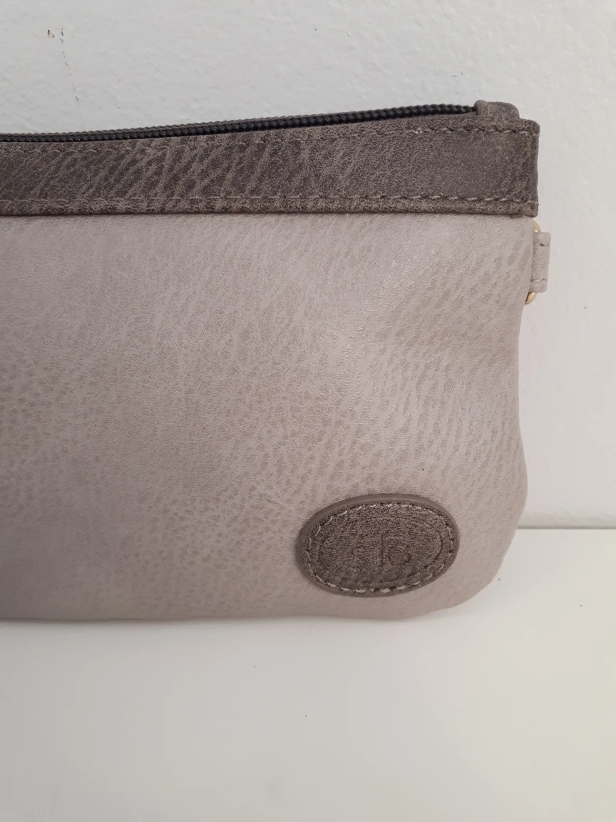 Save the Girls Touchscreen Crossbody with coin purse - photo 3