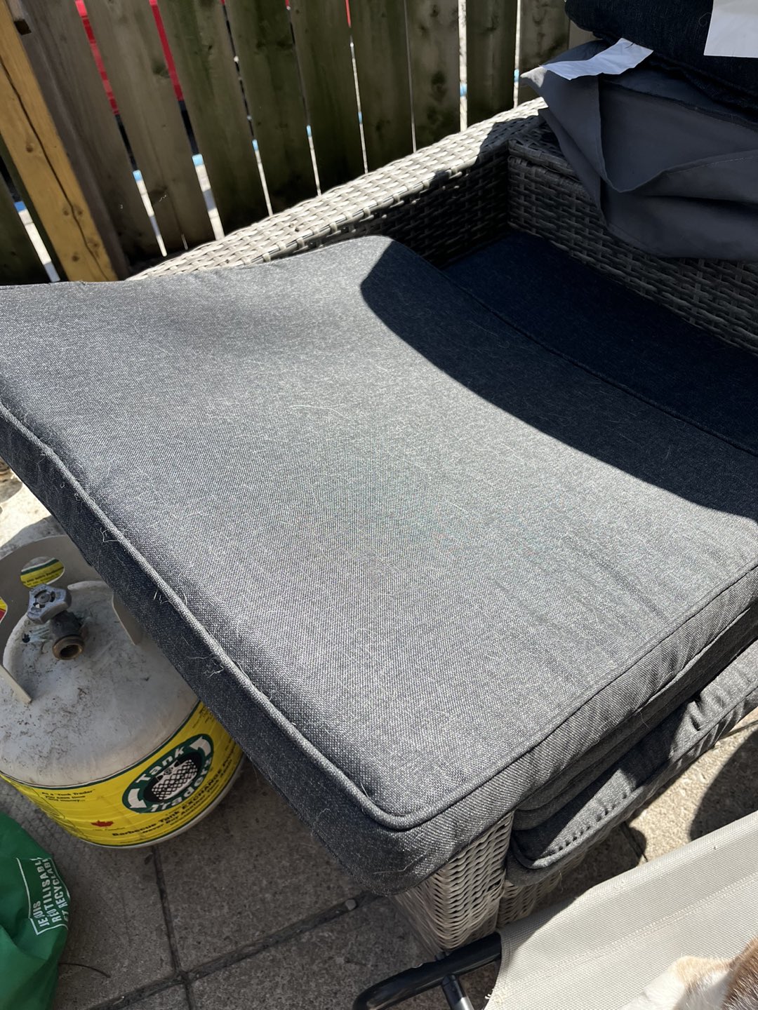 Patio cushions - photo 3
