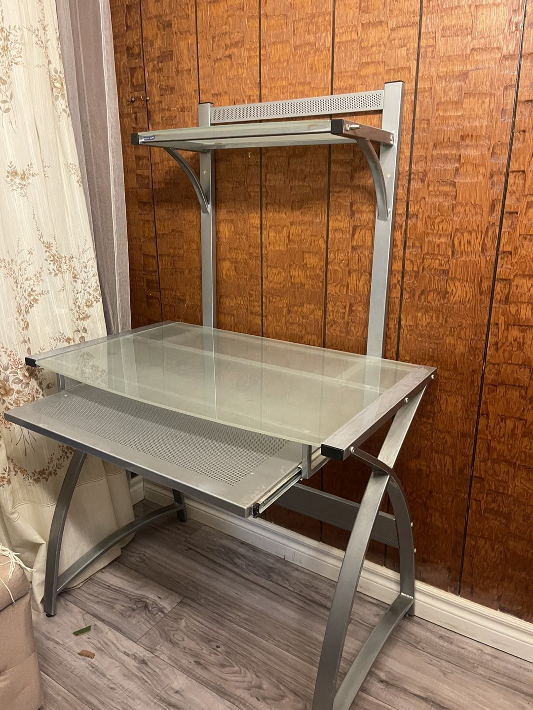 Computer/study table - photo 3