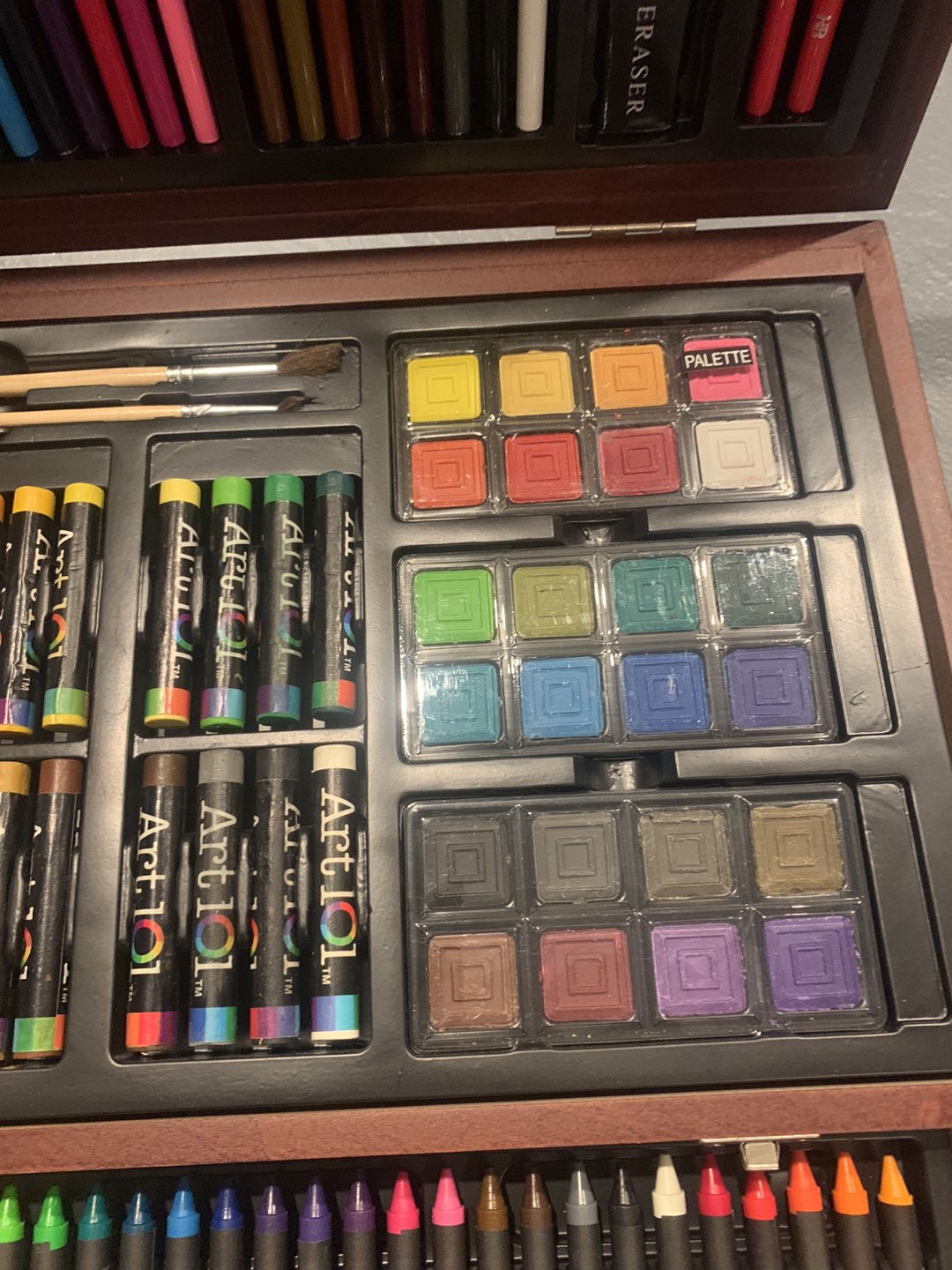 Art 101 Doodle and Color 142 Pc Art Set in a Wood Carrying Case image indicator(4)