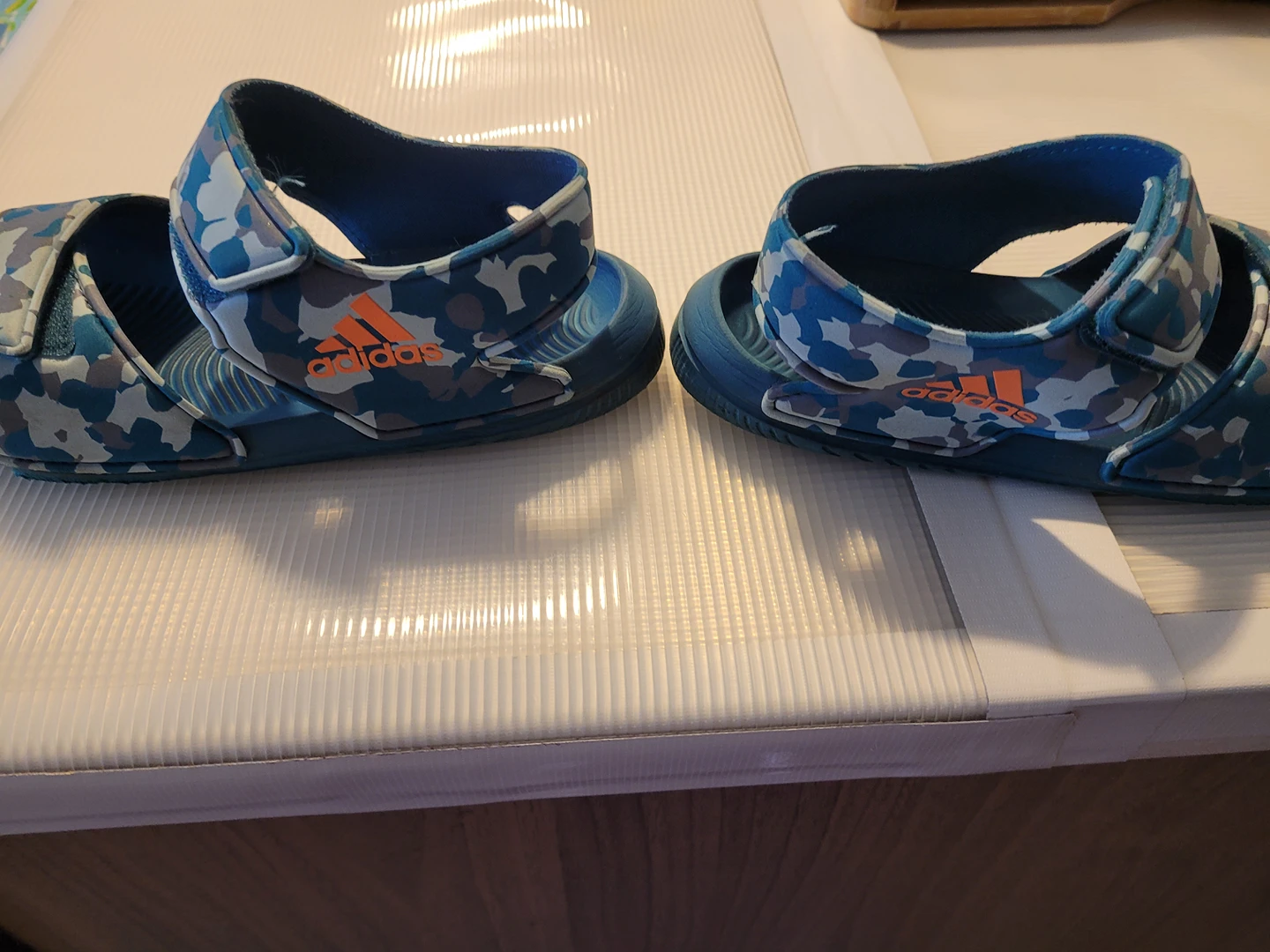 good Adidas Army Pattern sandals junior boys size 1 - photo 5