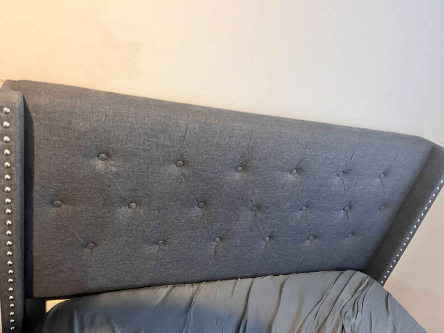 Tufted grey bed - photo 3