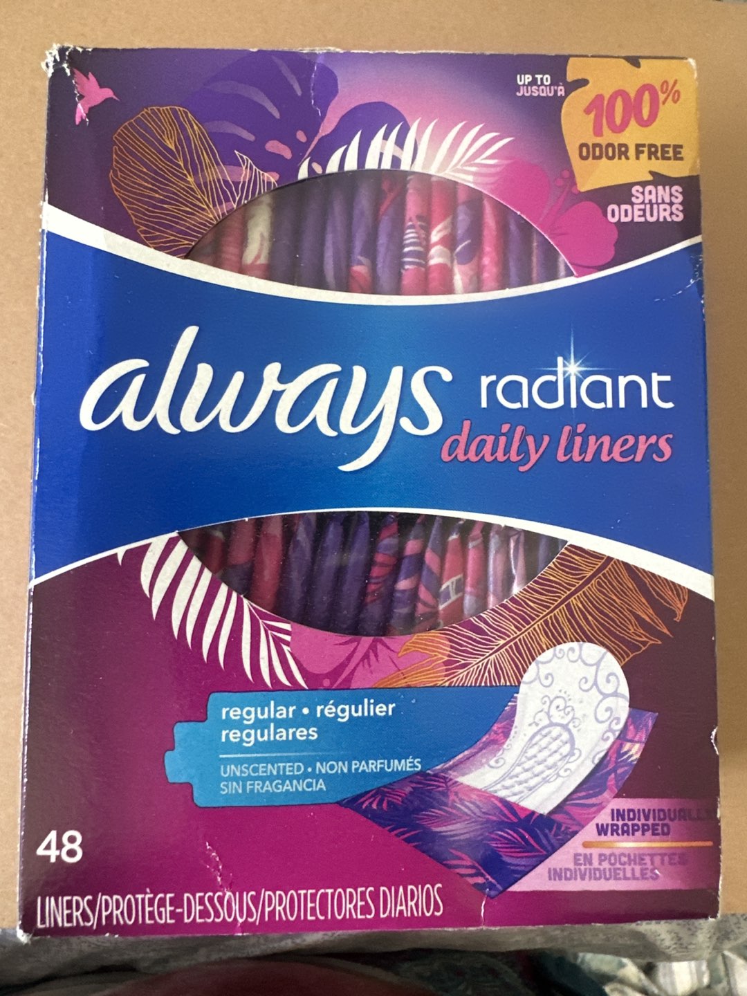 Always radiant daily liner