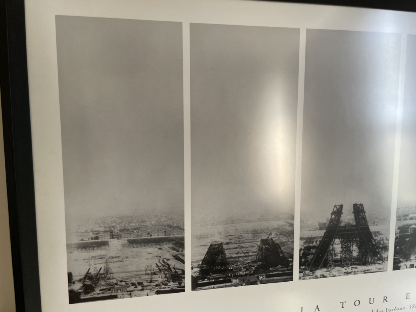 Framed Eiffel Tower Poster - photo 2