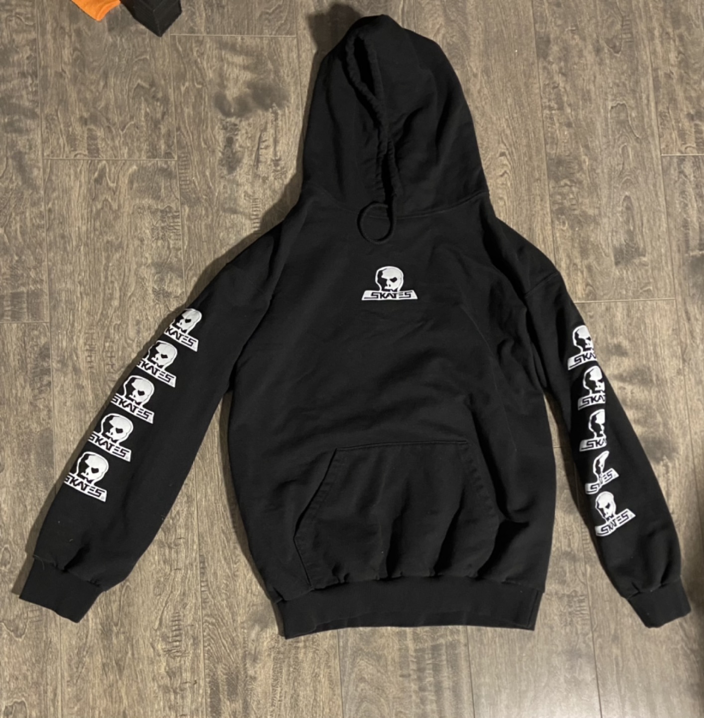 Skates hoodie thumbnail
