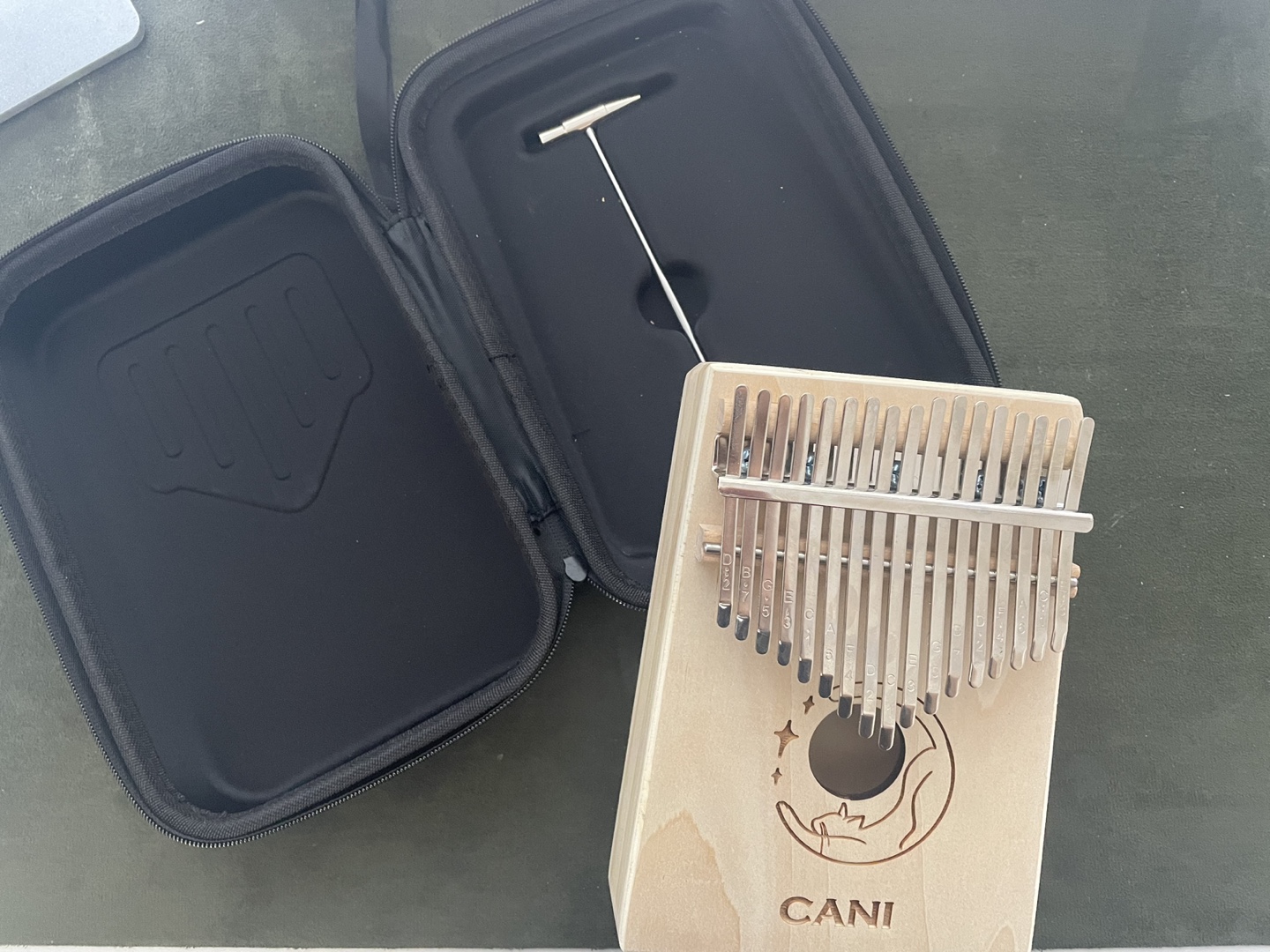 CANI Kalimba