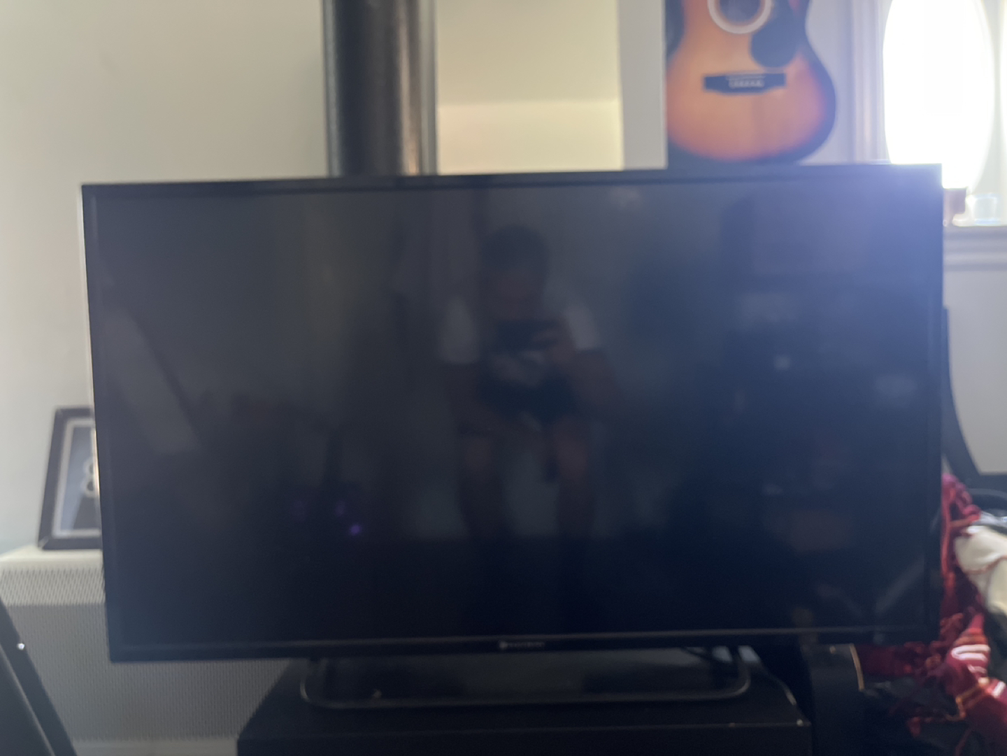 TV MUST GO! Price negotiable! thumbnail