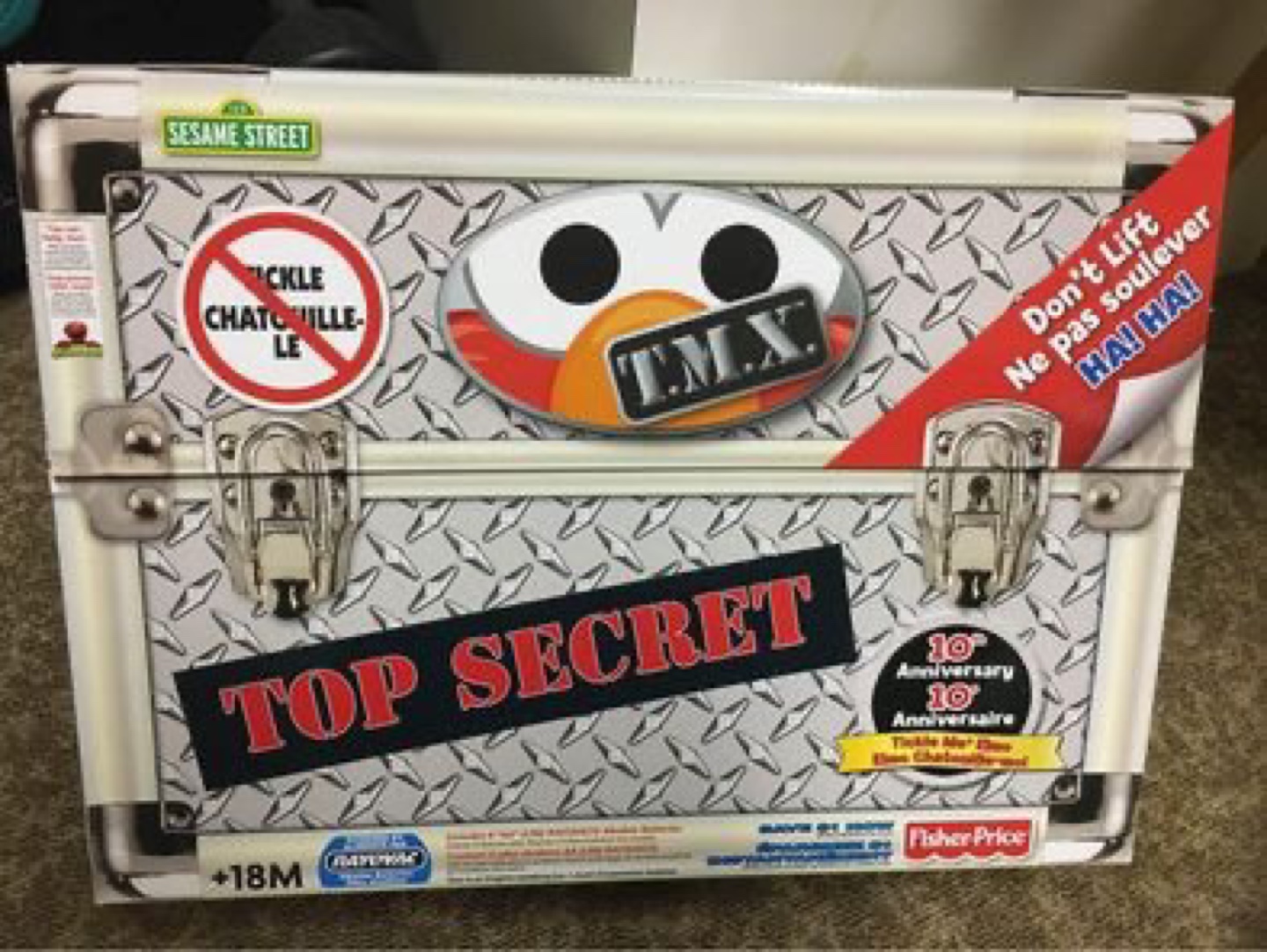 BNIB TMX Tickle Me Elmo - photo 2