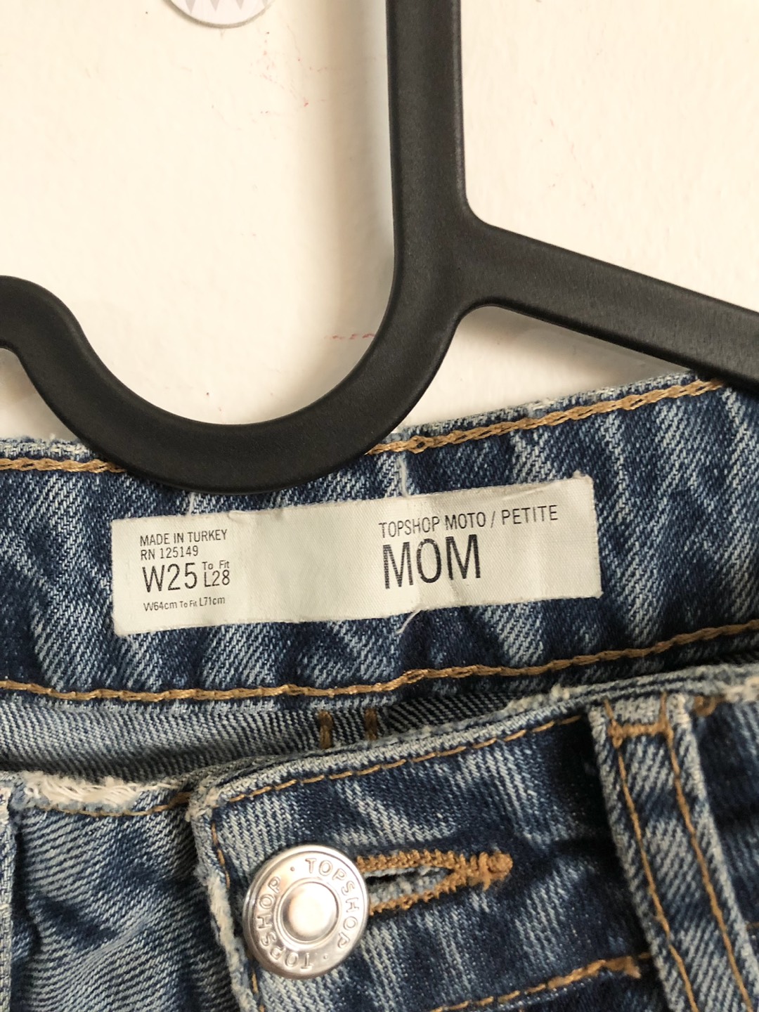Vintage finish Mom jeans - photo 2