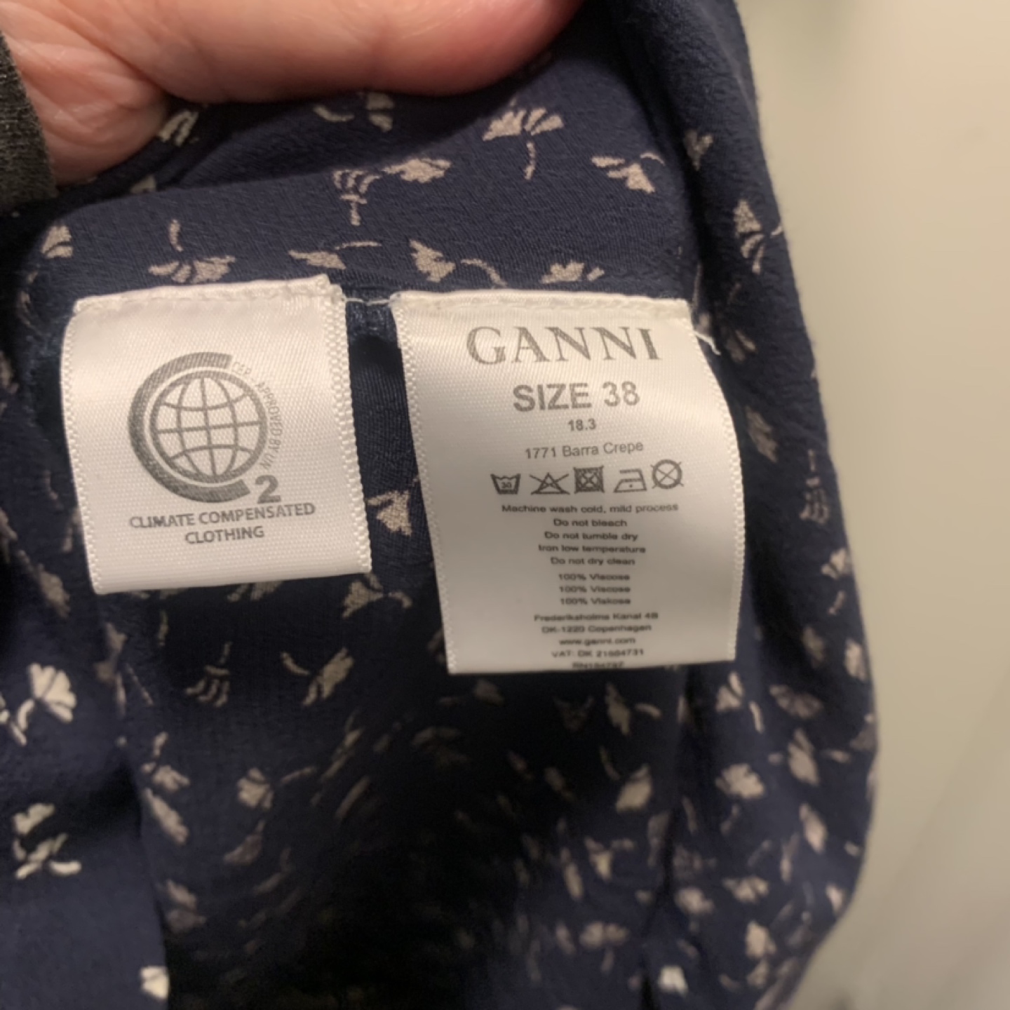 Ganni Navy Maxi Dress Sz 38 image indicator(6)