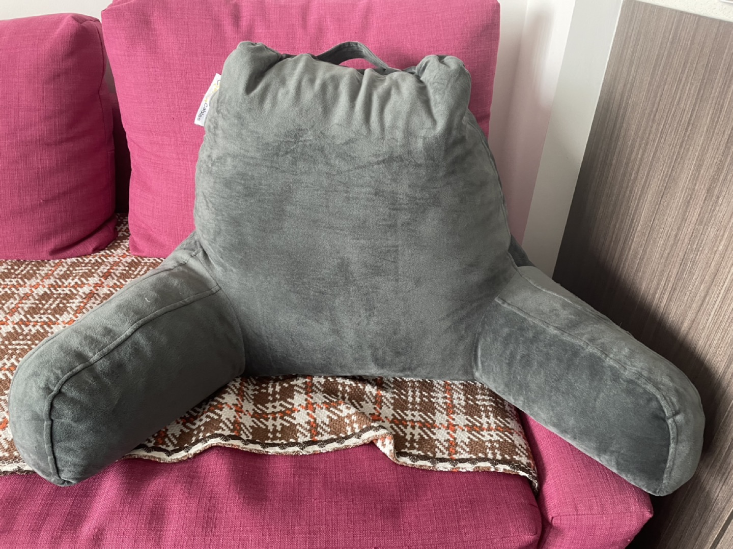 Bed rest reading pillow thumbnail