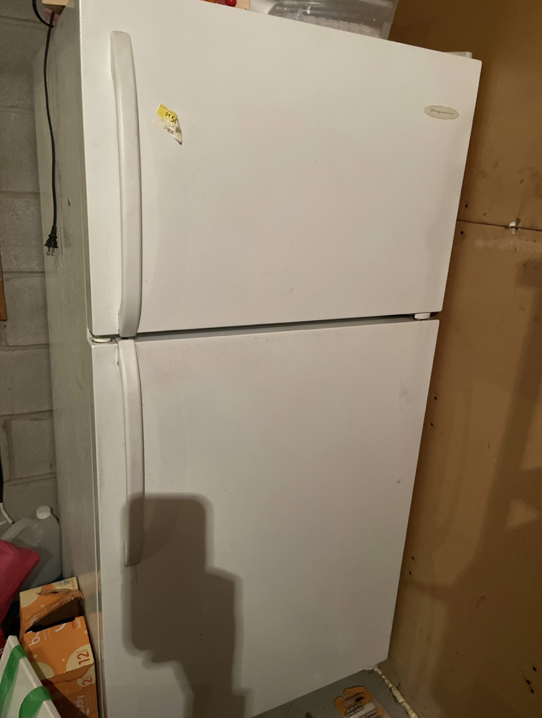 Moving Sale: Fridge with Freezer Sale - photo 3