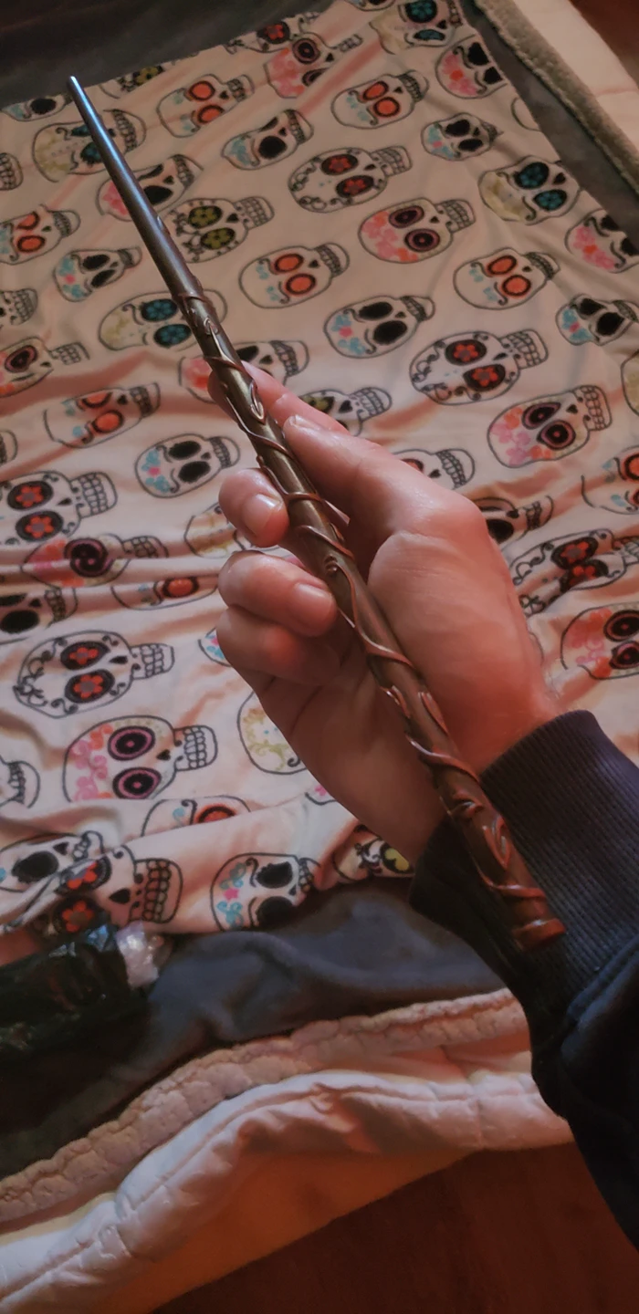 HERMIONE WAND