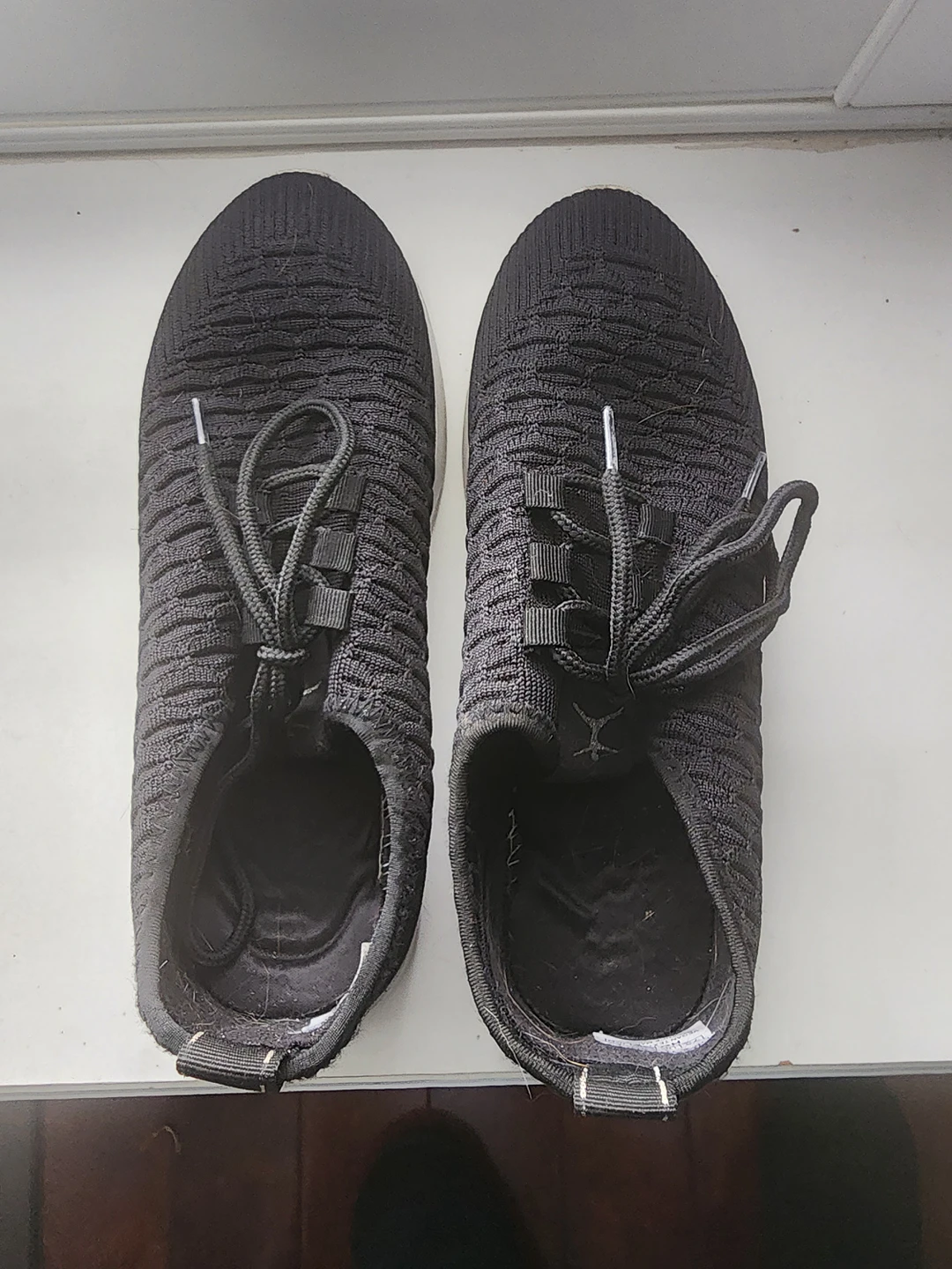 ladies runners size 7.5 thumbnail